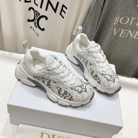 Luxury DiorVibe Sneaker White Grey Polyester Mesh Fabric And Cowhide
