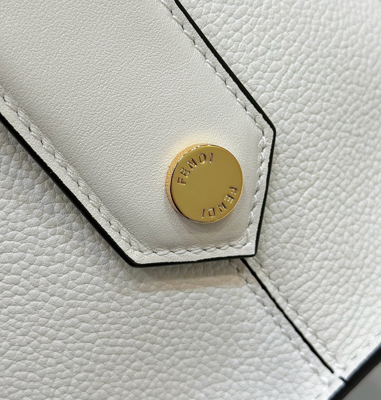 Luxury FendiLuxury Fendi27 BAG IN WHITE CALFSKIN WITH GOLD HARDWARE