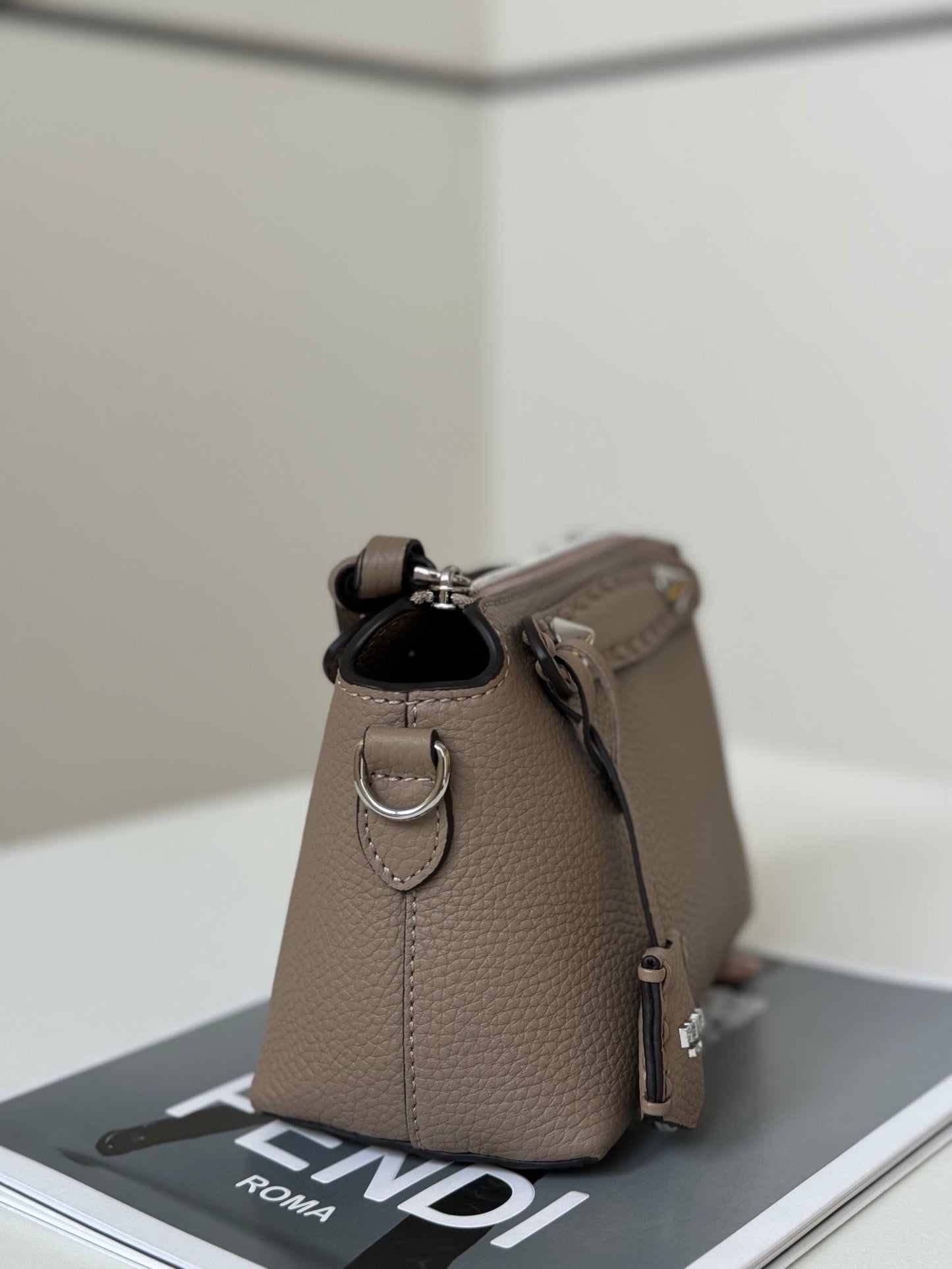 Luxury FendiBY THE WAY SELLERIA MINI 20 IN MEDIUM BROWN GRAINED CALFSKIN