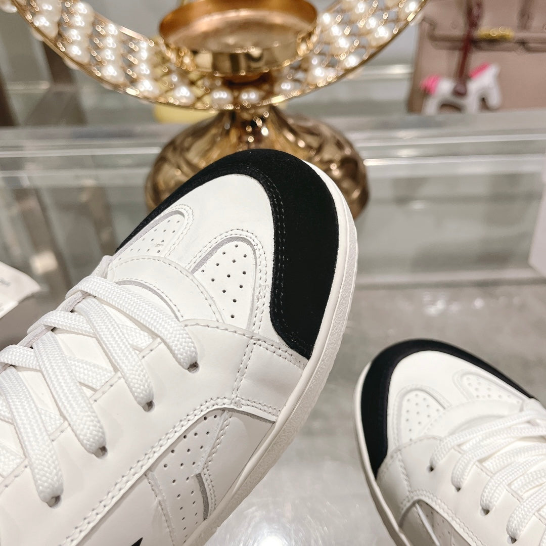 Luxury Diorstar sneaker white calfskin black suede