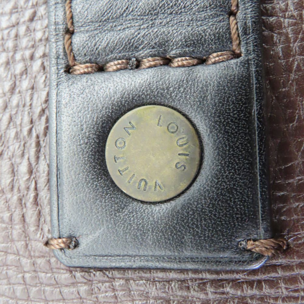 Louis Vuitton Ohama Messenger Bag M92994