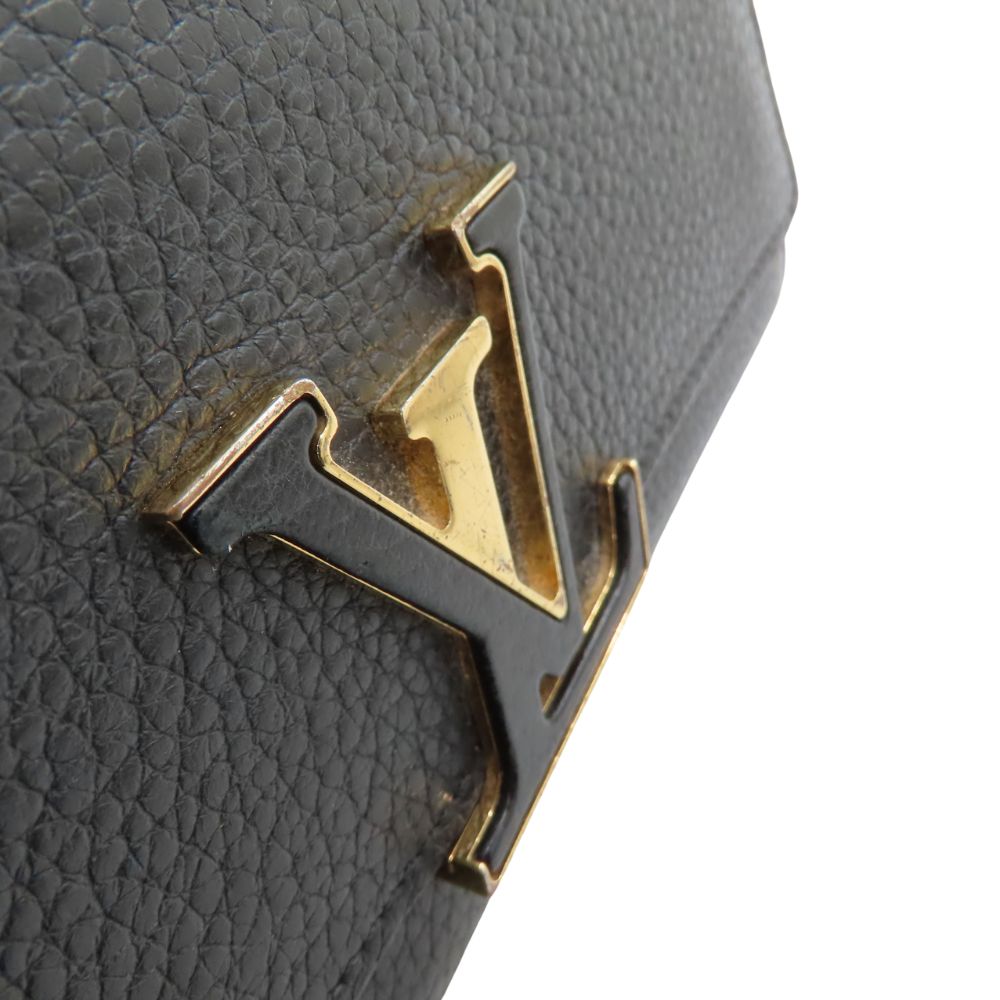 Louis Vuitton Capucines Long Wallet M61248