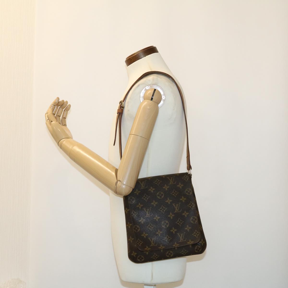 LOUIS VUITTON Monogram Musette Salsa Short Shoulder Bag M51258 LV jk1571