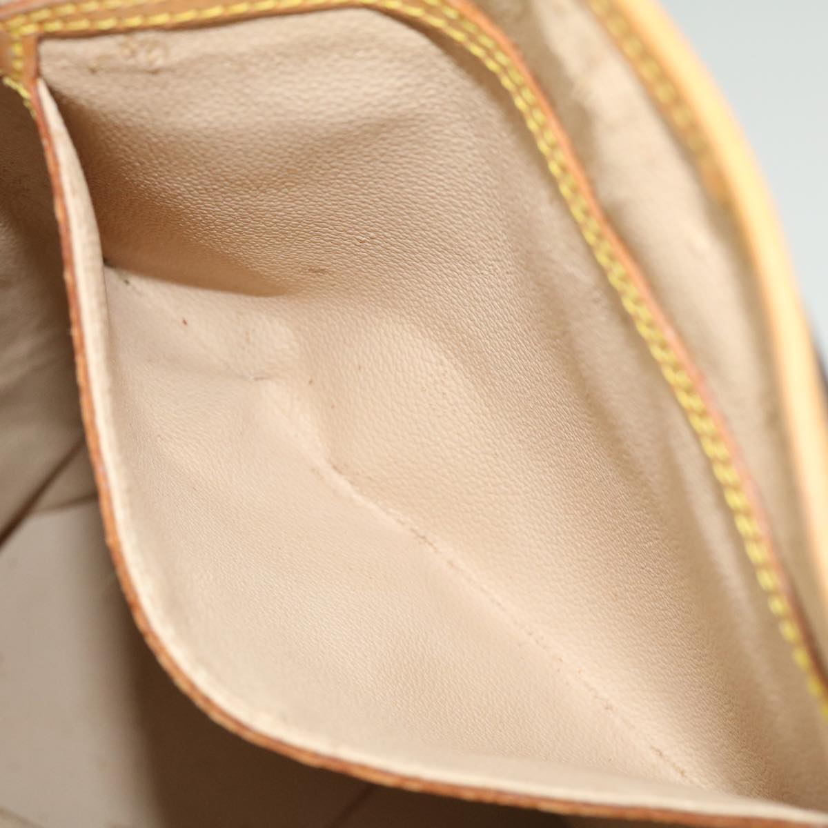 LOUIS VUITTON Monogram Bucket GM Shoulder Bag M42236 LV jk1787