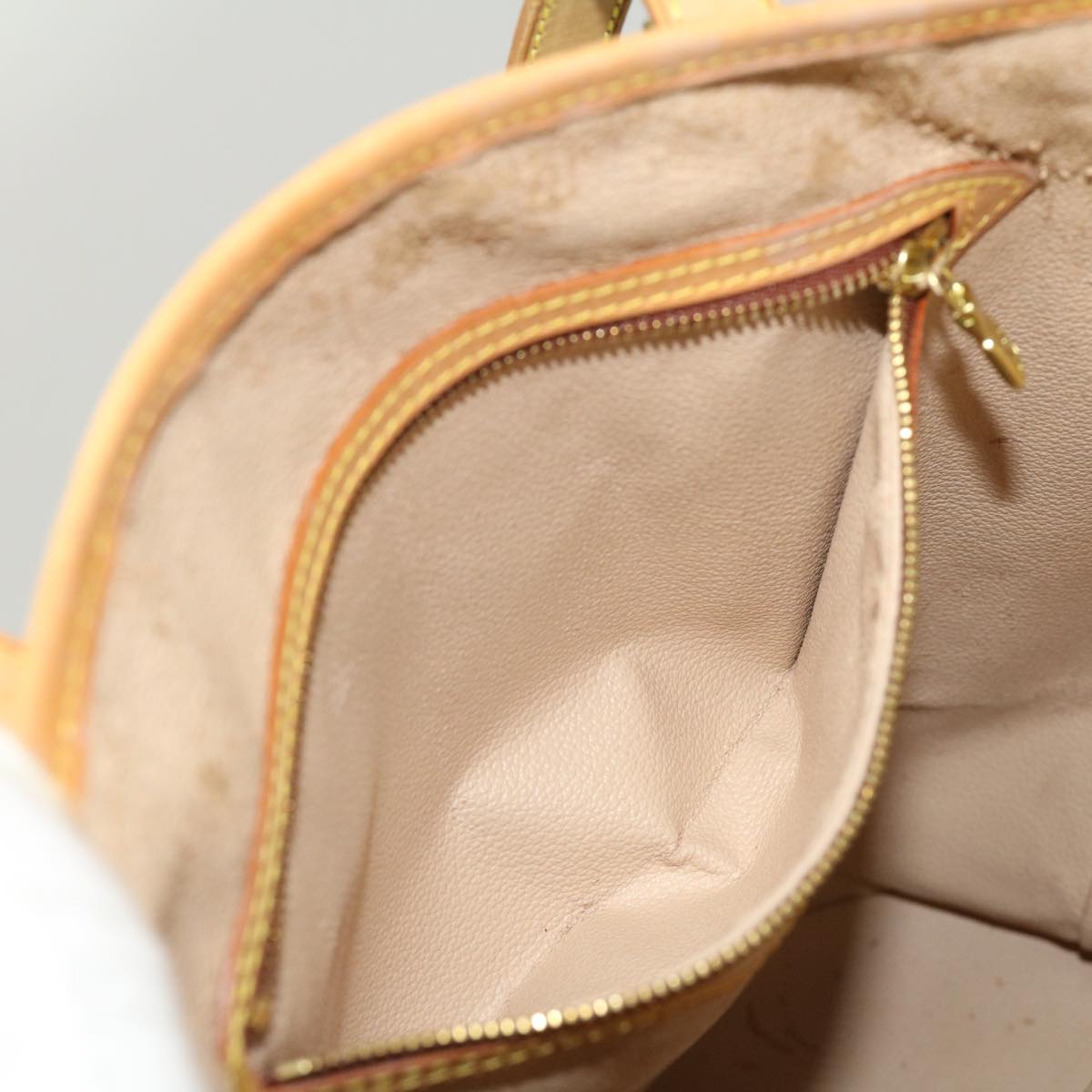 LOUIS VUITTON Monogram Bucket GM Shoulder Bag M42236 LV jk1787