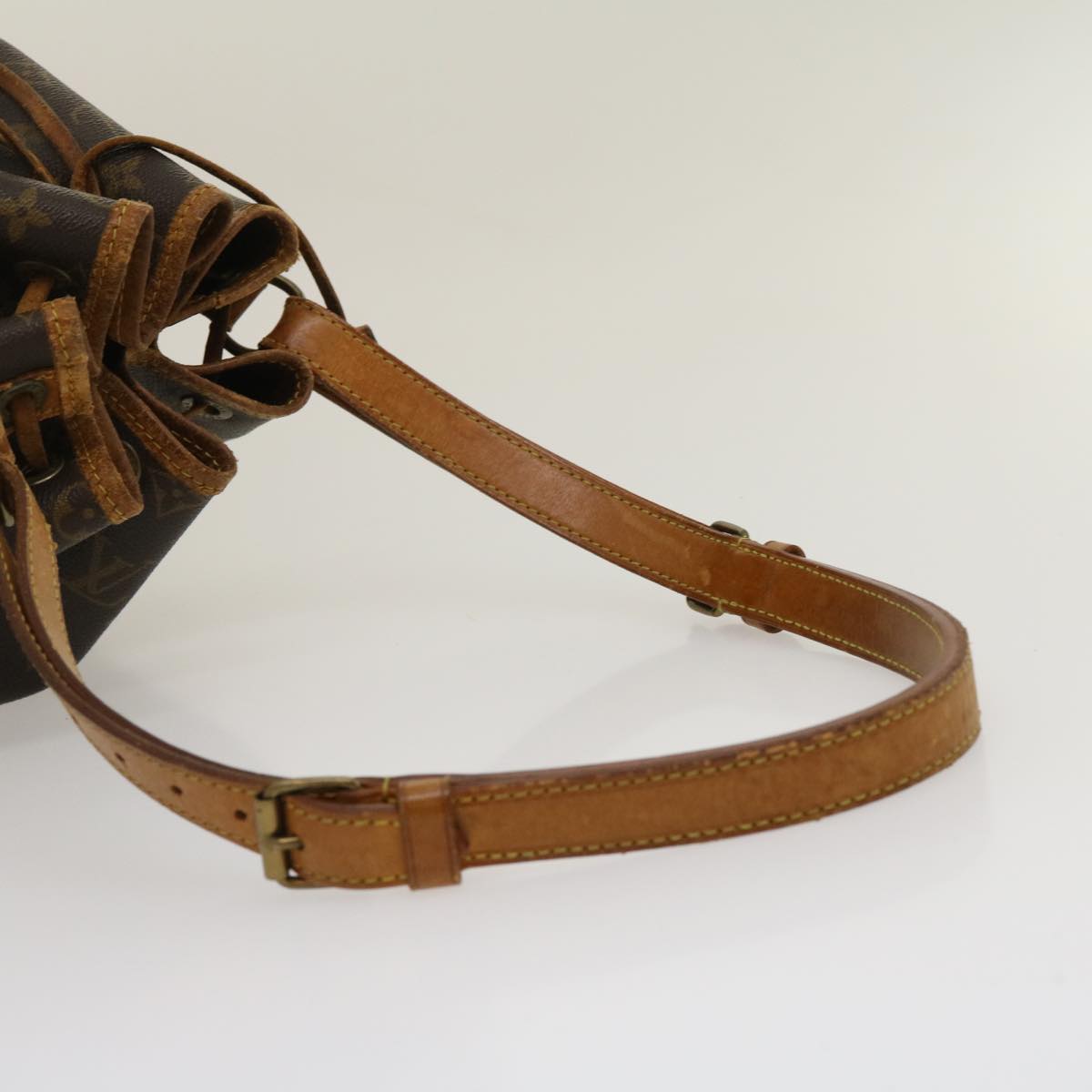 LOUIS VUITTON Monogram Noe Shoulder Bag M42224 LV jk1857