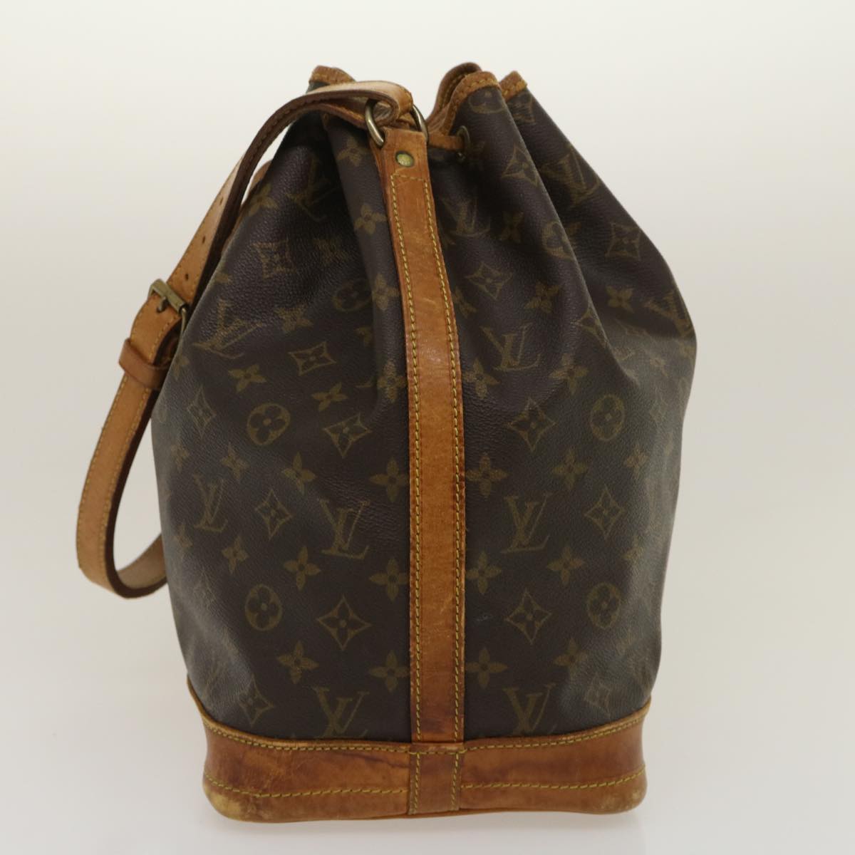 LOUIS VUITTON Monogram Noe Shoulder Bag M42224 LV jk1857