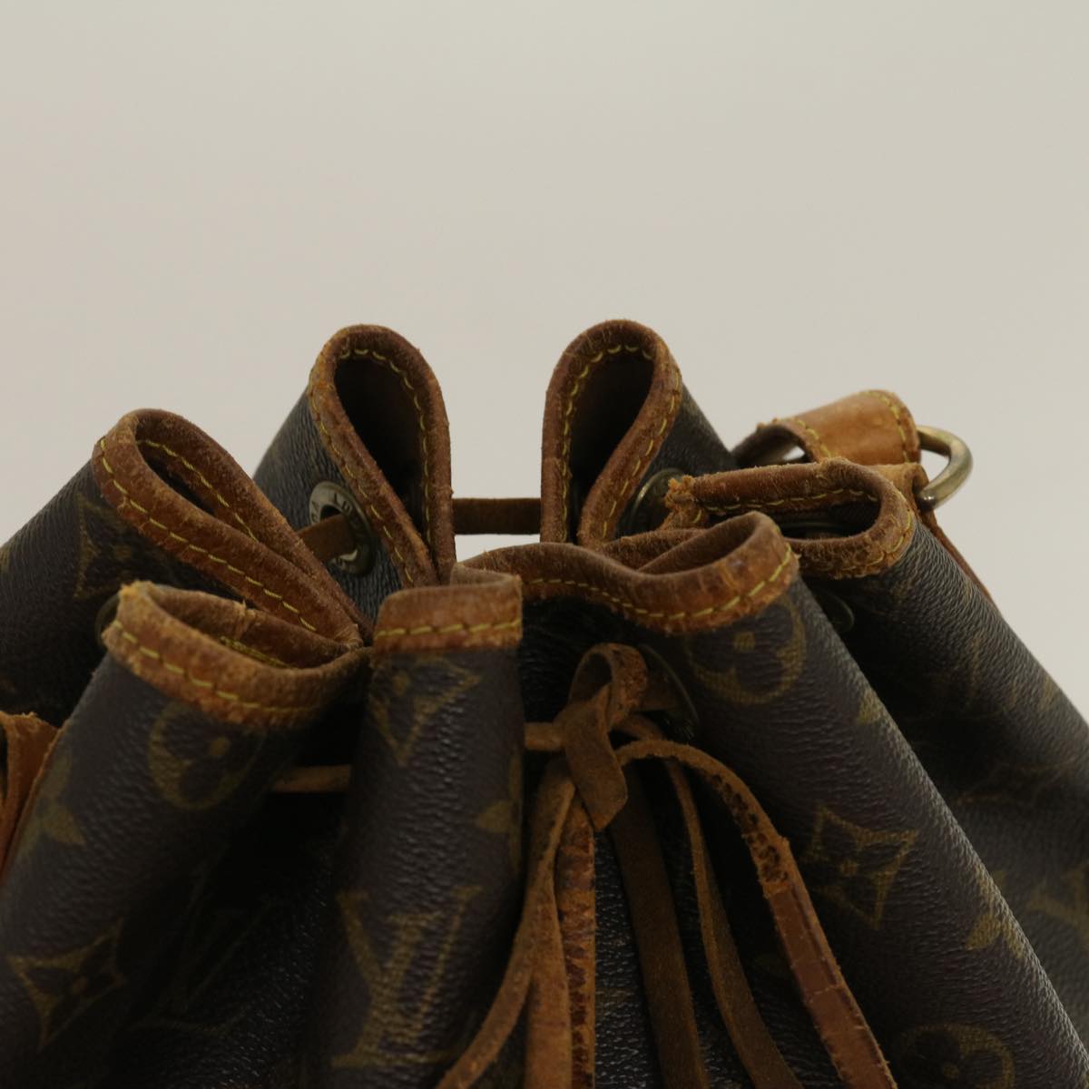 LOUIS VUITTON Monogram Noe Shoulder Bag M42224 LV jk1857
