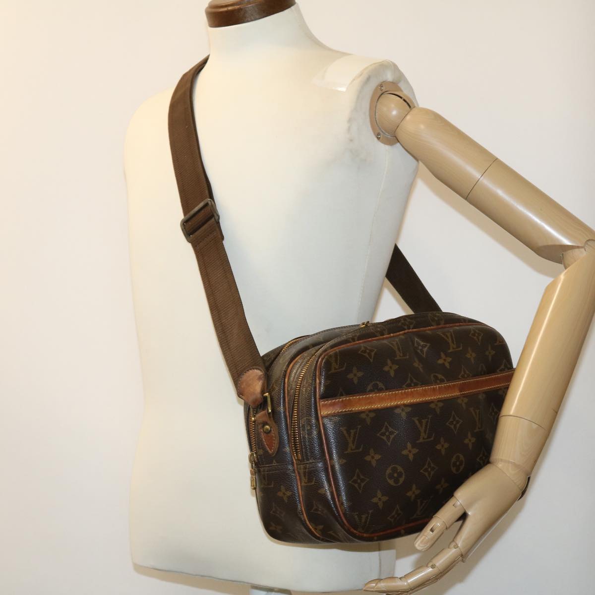 LOUIS VUITTON Monogram Reporter PM Shoulder Bag M45254 LV jk1959