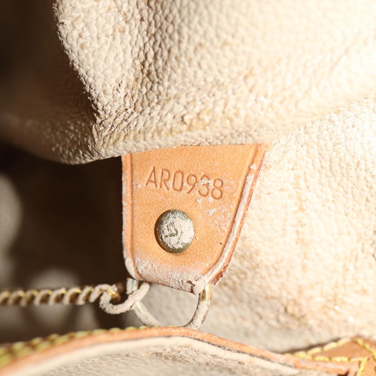 LOUIS VUITTON Monogram Bucket GM Shoulder Bag M42236 LV jk1980
