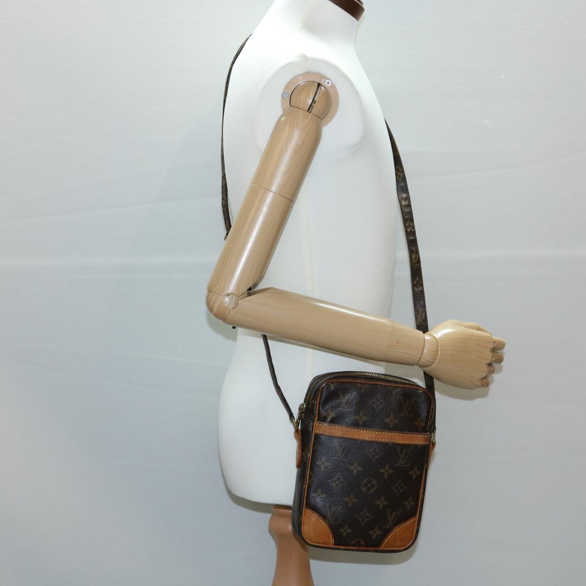 LOUIS VUITTON Monogram Danube Shoulder Bag M45266 LV jk2121