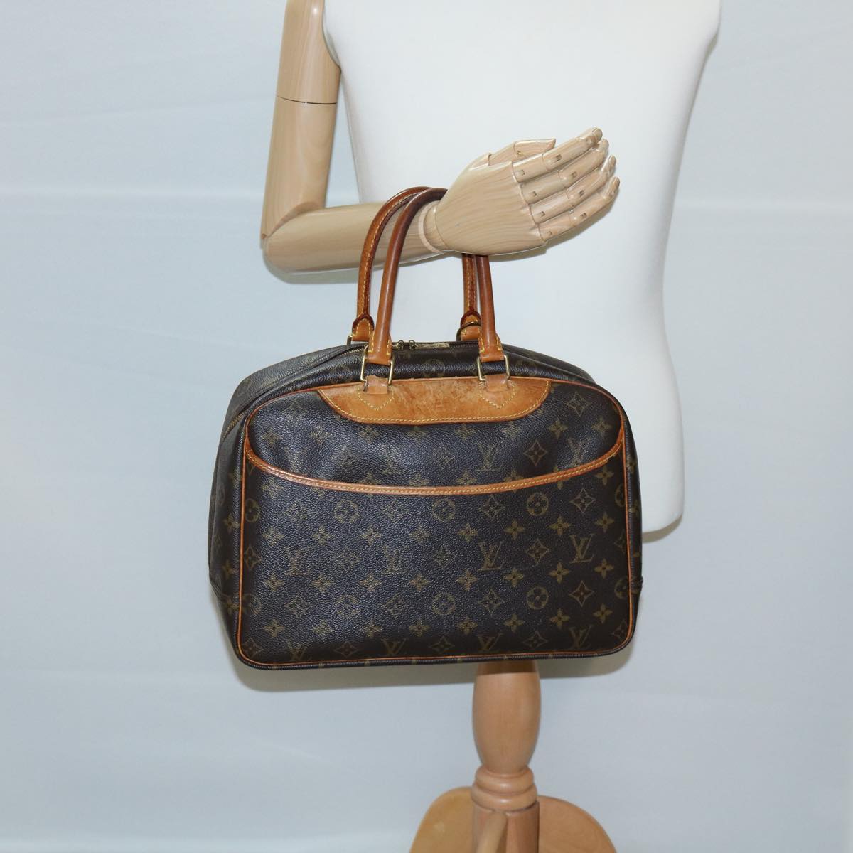 LOUIS VUITTON Monogram Deauville Hand Bag M47270 LV jk2203