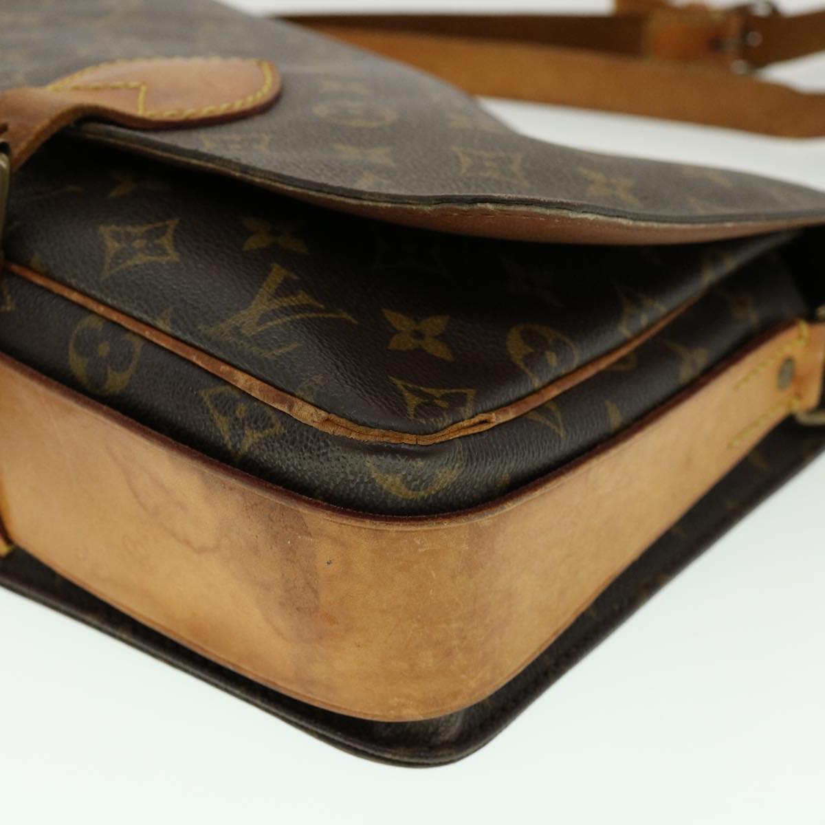 LOUIS VUITTON Monogram Cartouchiere GM Shoulder Bag M51252 LV jk2206