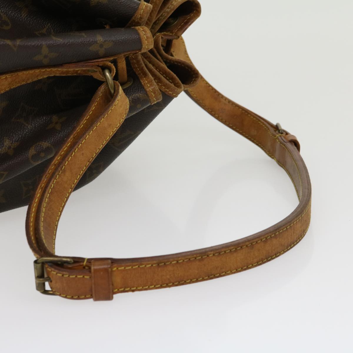 LOUIS VUITTON Monogram Noe Shoulder Bag M42224 LV jk2246