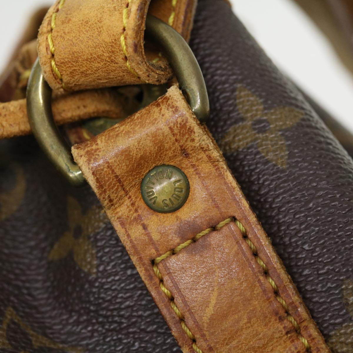 LOUIS VUITTON Monogram Noe Shoulder Bag M42224 LV jk2246