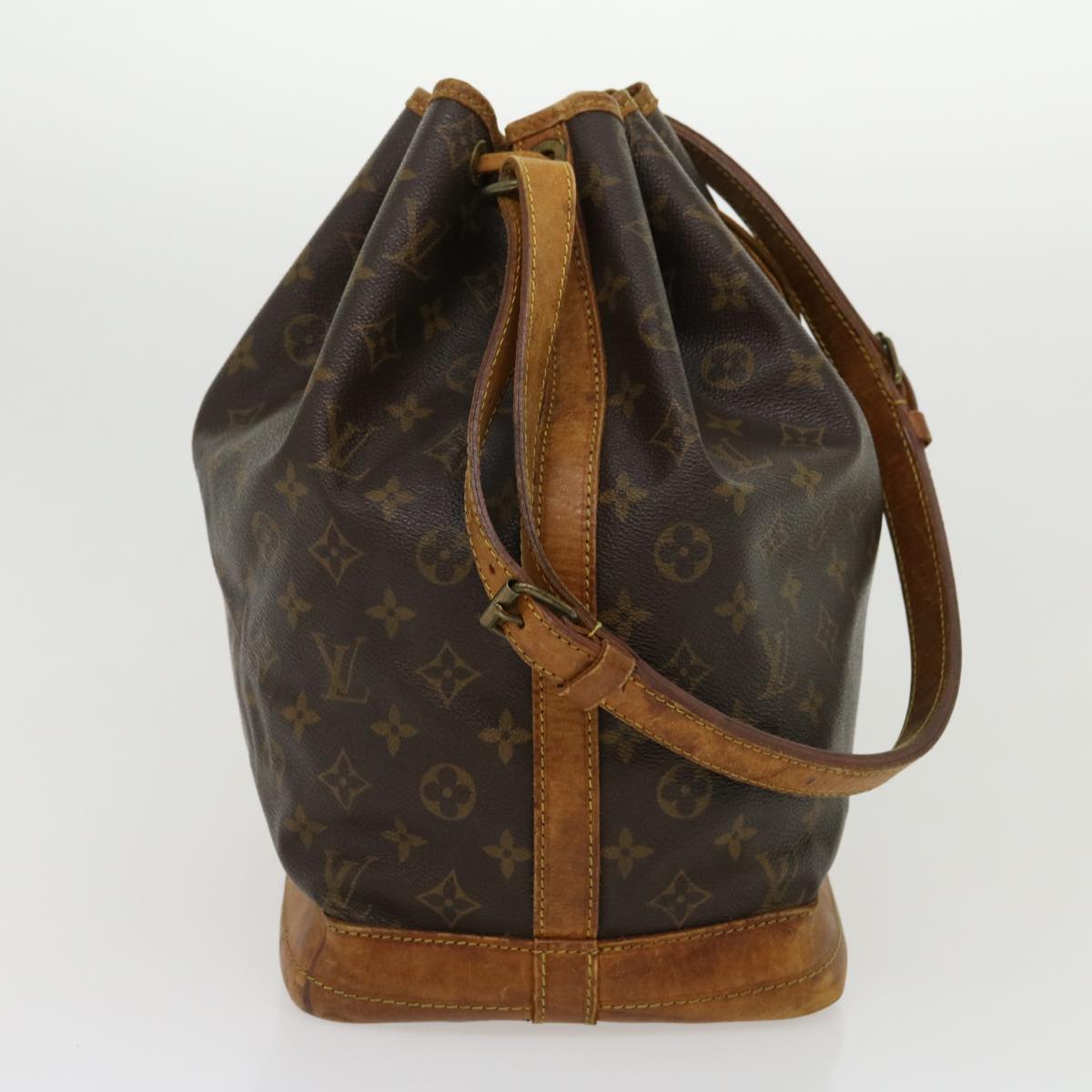 LOUIS VUITTON Monogram Noe Shoulder Bag M42224 LV jk2246