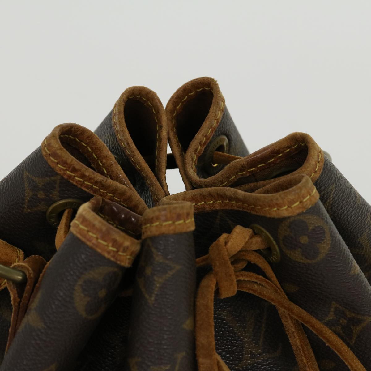 LOUIS VUITTON Monogram Noe Shoulder Bag M42224 LV jk2246