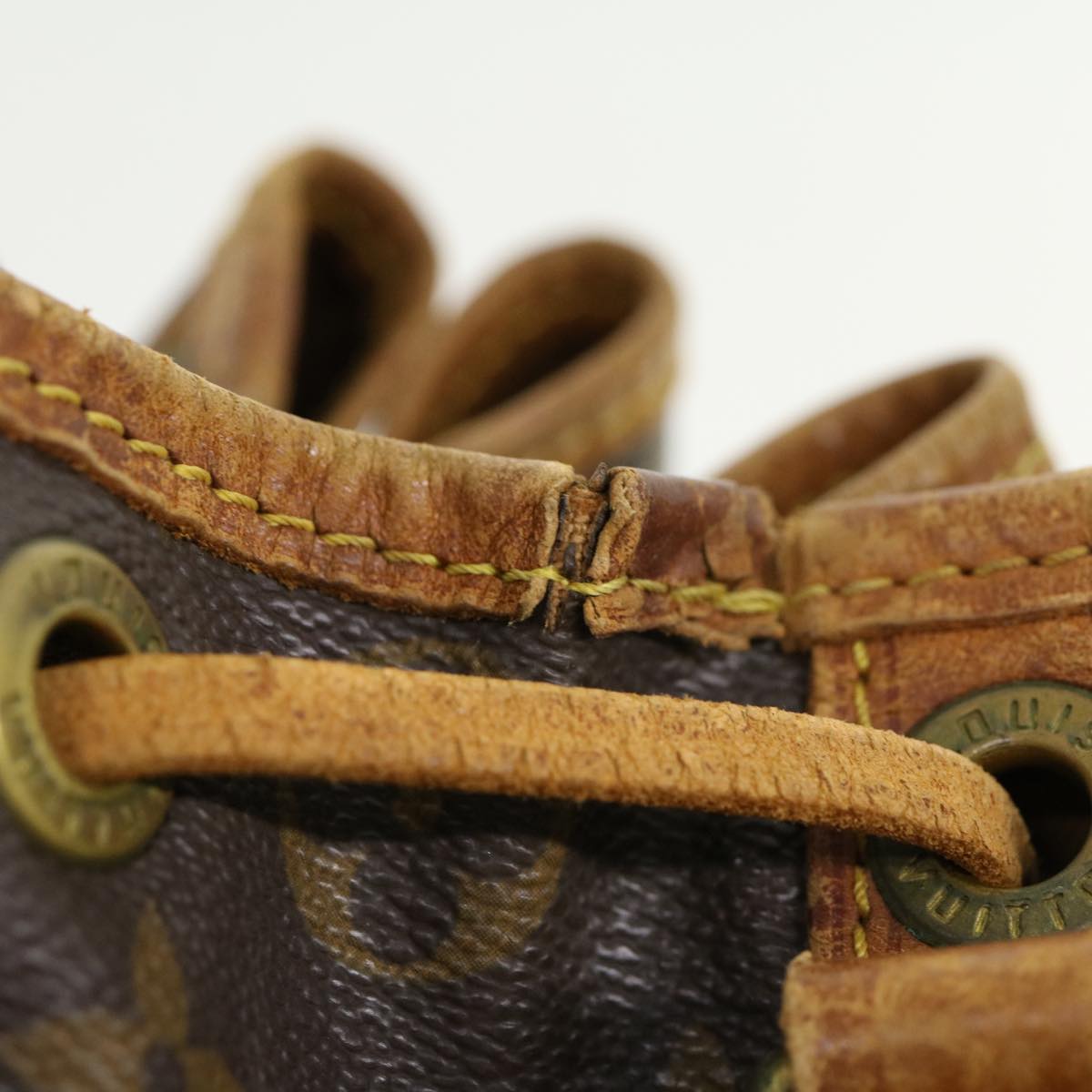 LOUIS VUITTON Monogram Noe Shoulder Bag M42224 LV jk2246