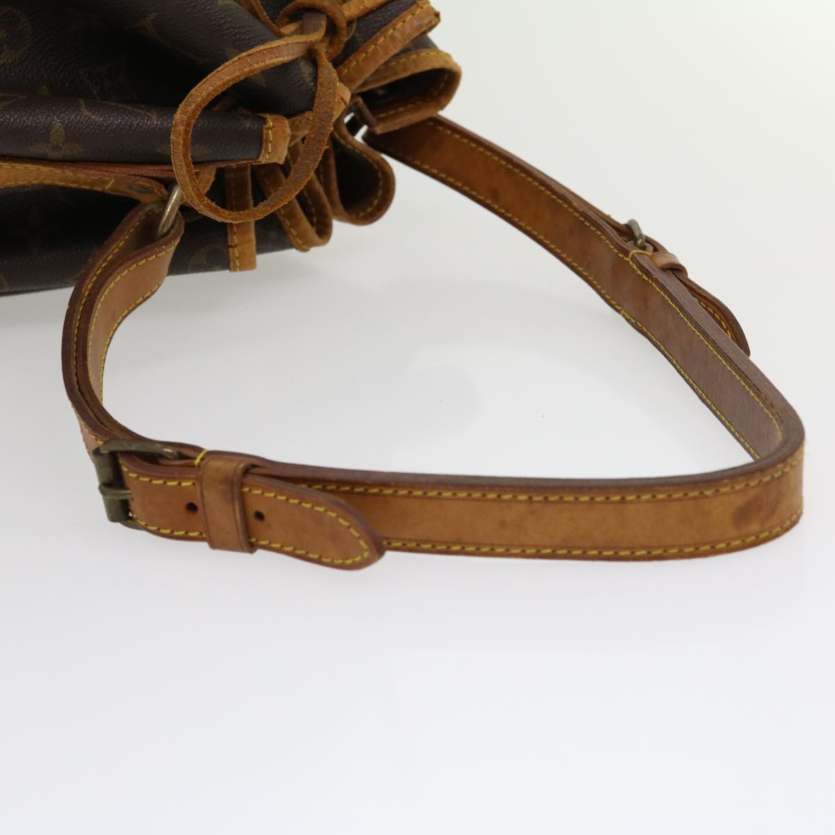 LOUIS VUITTON Monogram Noe Shoulder Bag M42224 LV jk2365