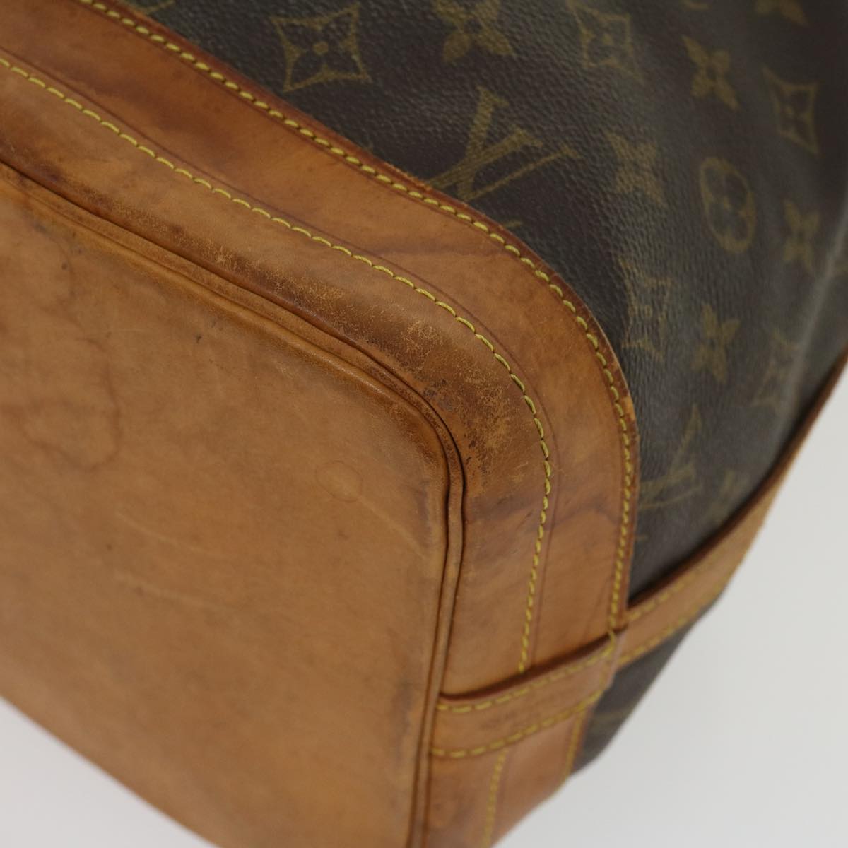 LOUIS VUITTON Monogram Noe Shoulder Bag M42224 LV jk2365