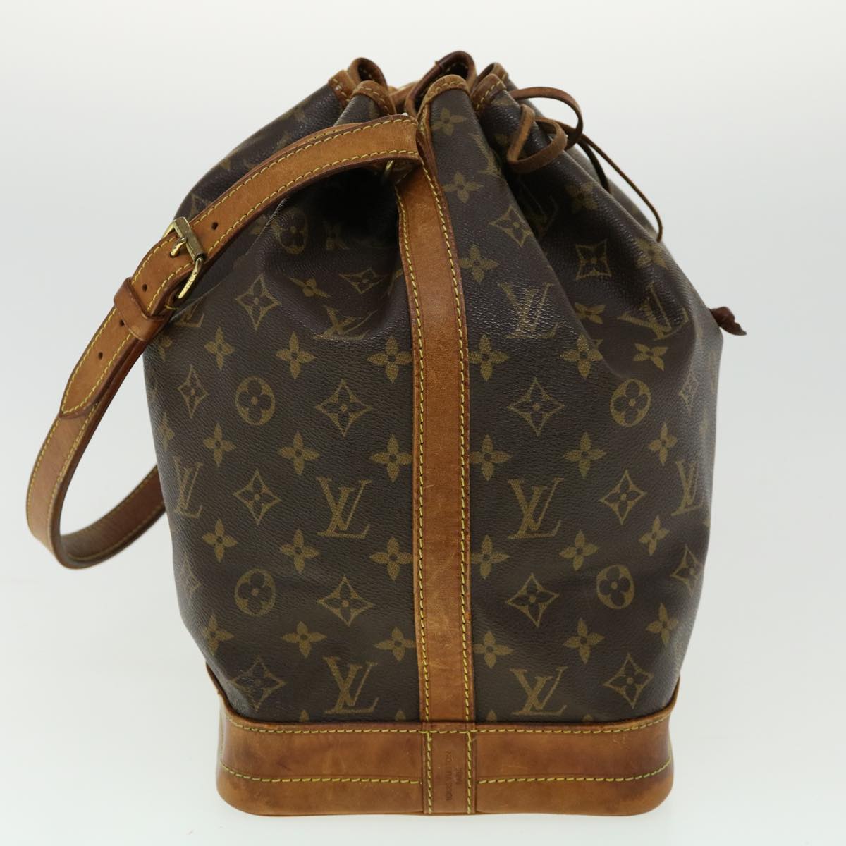 LOUIS VUITTON Monogram Noe Shoulder Bag M42224 LV jk2366