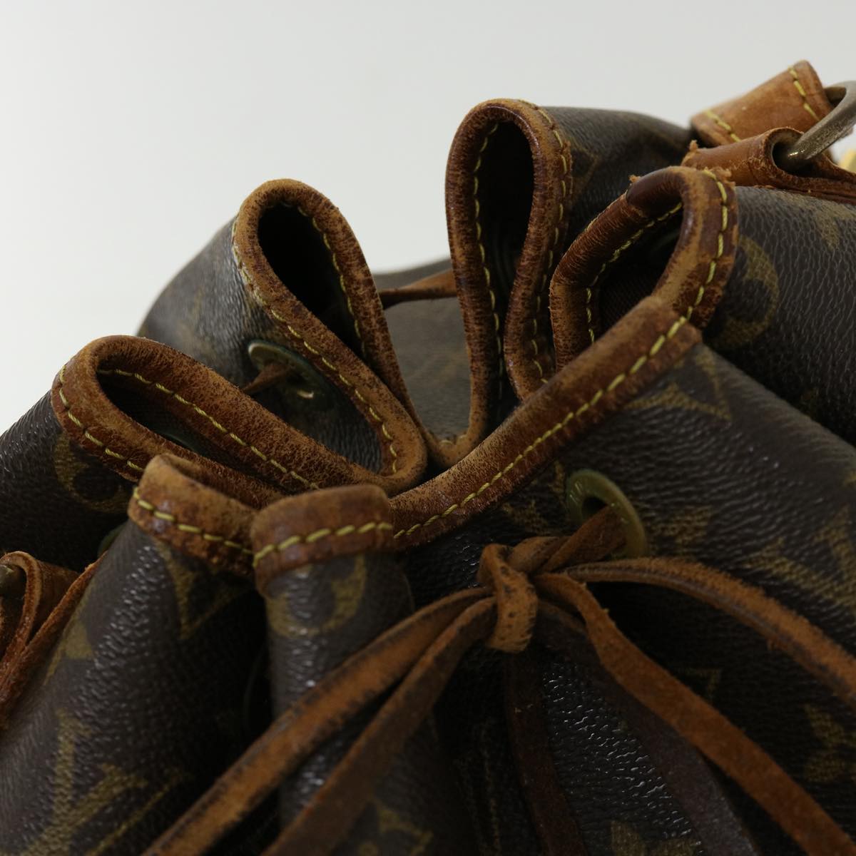 LOUIS VUITTON Monogram Noe Shoulder Bag M42224 LV jk2366