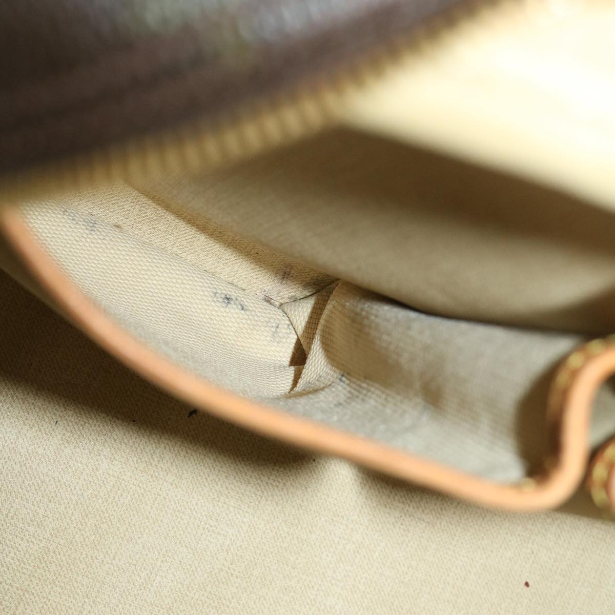 LOUIS VUITTON Monogram Deauville Hand Bag M47270 LV jk2402