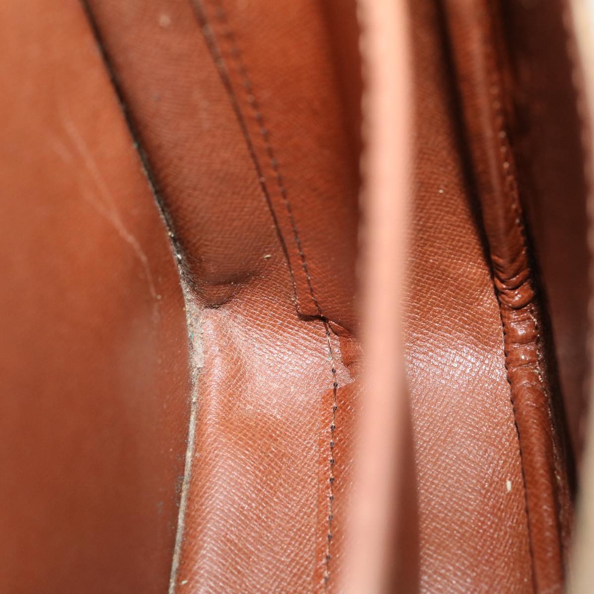 LOUIS VUITTON Monogram Cartouchiere MM Shoulder Bag M51253 LV jk2434
