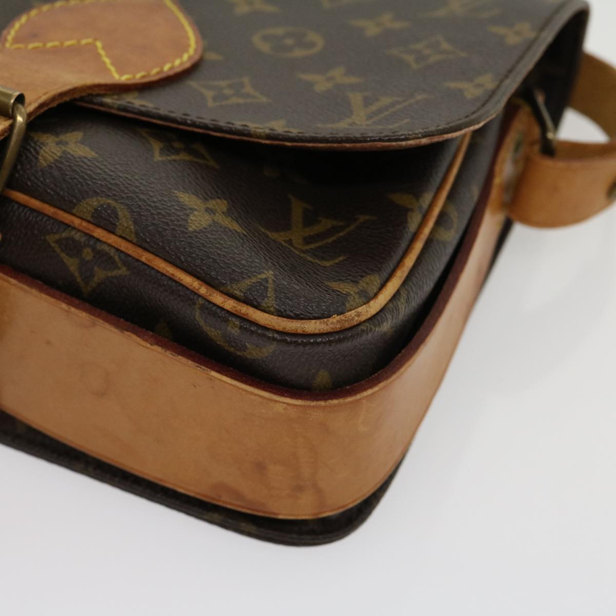 LOUIS VUITTON Monogram Cartouchiere MM Shoulder Bag M51253 LV jk2435