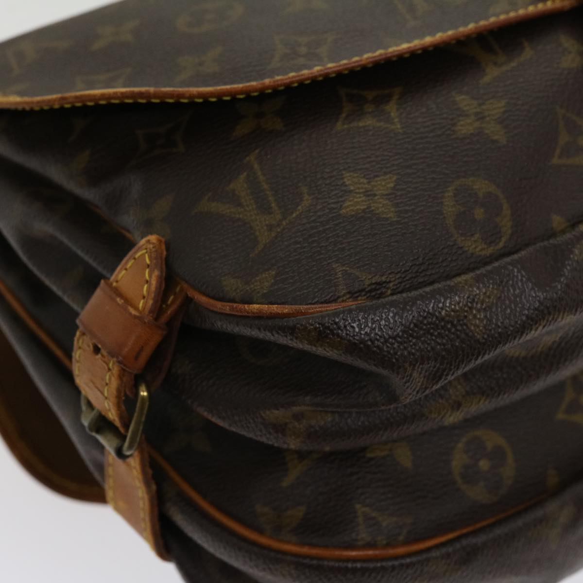 LOUIS VUITTON Monogram Saumur 30 Shoulder Bag M42256 LV jk2467