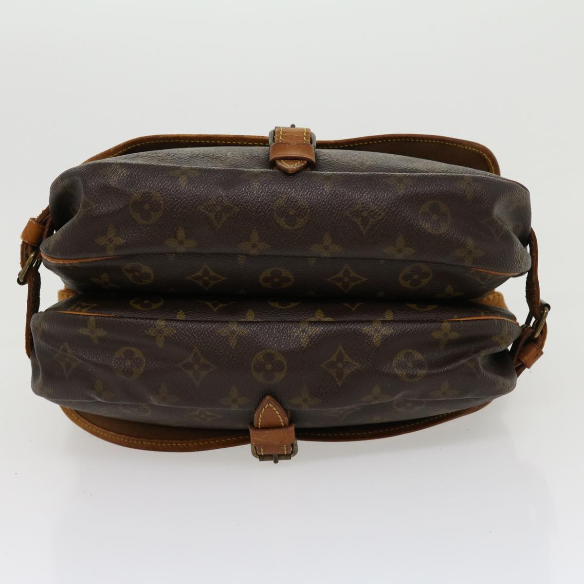 LOUIS VUITTON Monogram Saumur 30 Shoulder Bag M42256 LV jk2467