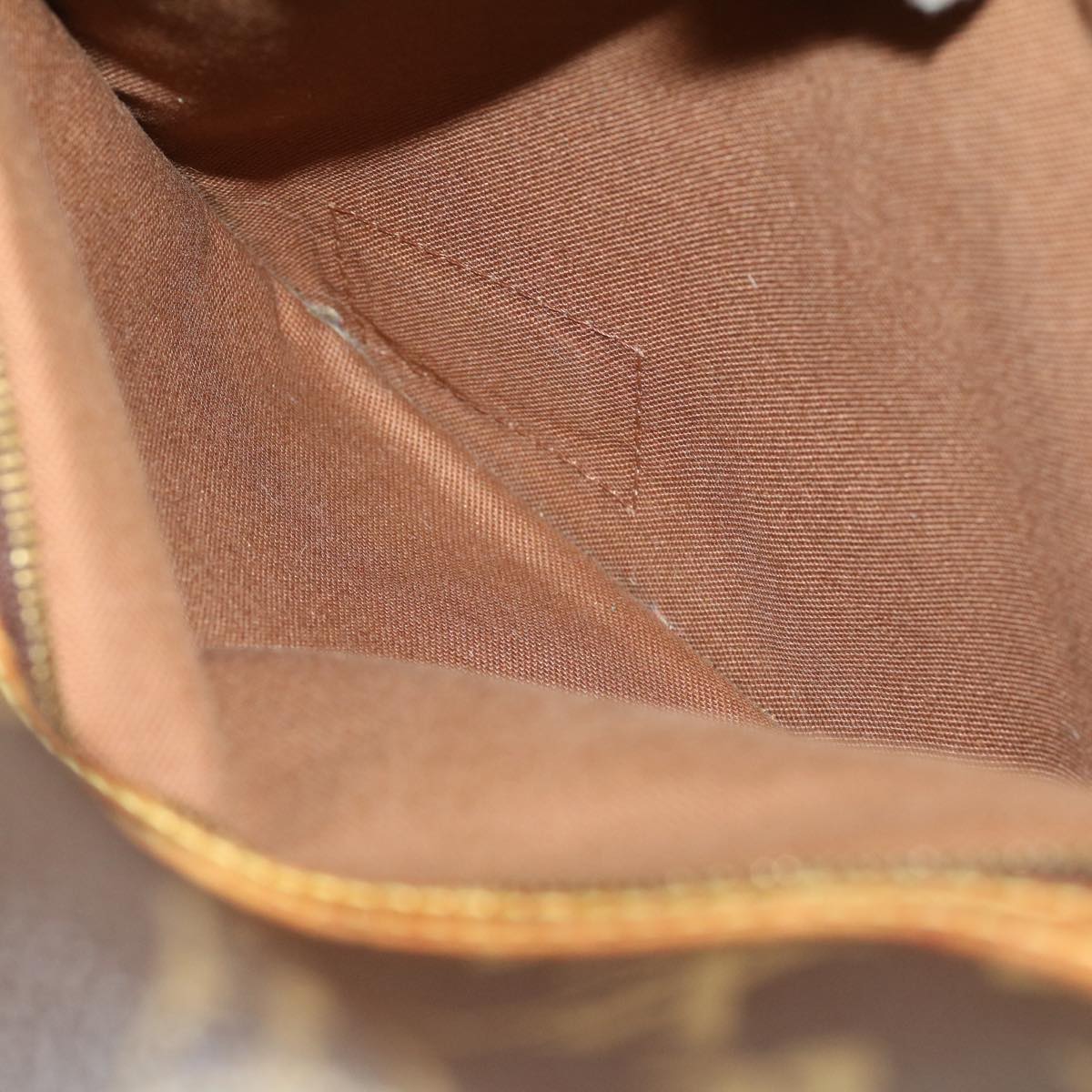 LOUIS VUITTON Monogram Messenger Bosphore PM Shoulder Bag M40106 LV jk2472