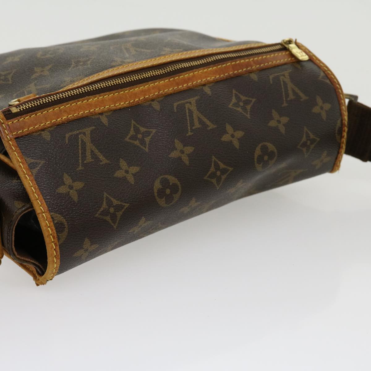 LOUIS VUITTON Monogram Messenger Bosphore PM Shoulder Bag M40106 LV jk2472