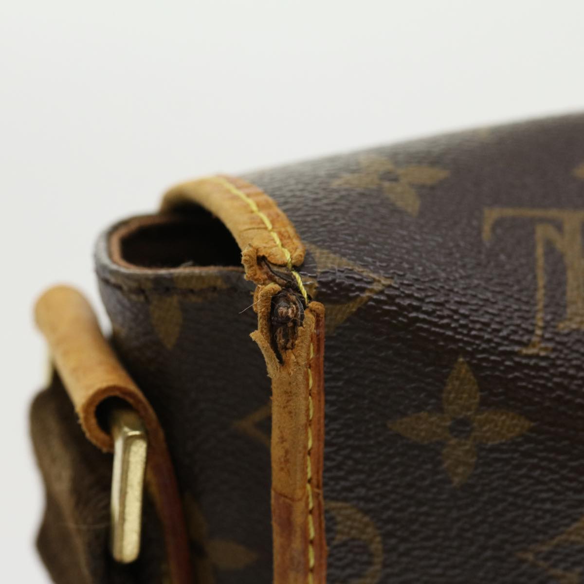 LOUIS VUITTON Monogram Messenger Bosphore PM Shoulder Bag M40106 LV jk2472