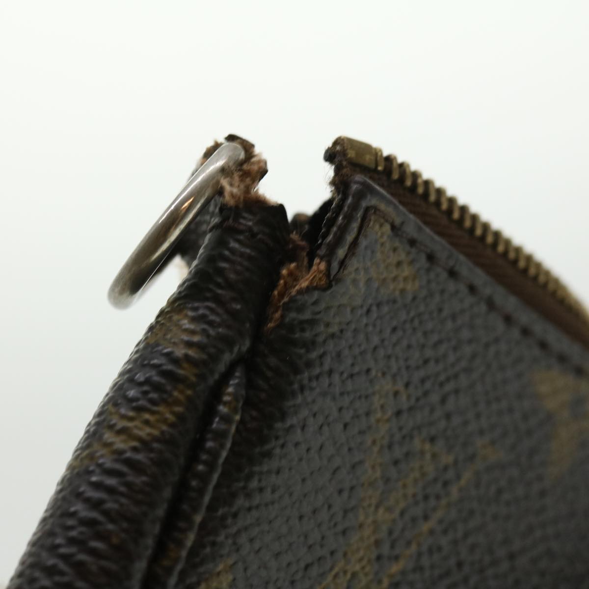 LOUIS VUITTON Monogram Pochette Accessoires Pouch M51980 LV jk2477