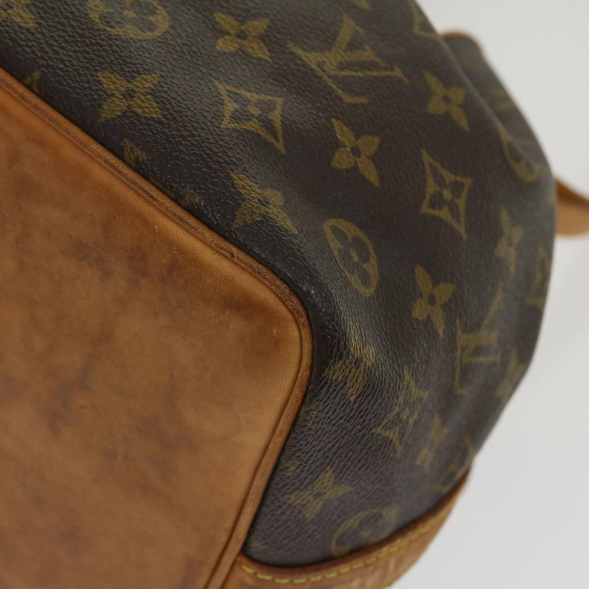 LOUIS VUITTON Monogram Petit Noe Shoulder Bag M42226 LV jk2490