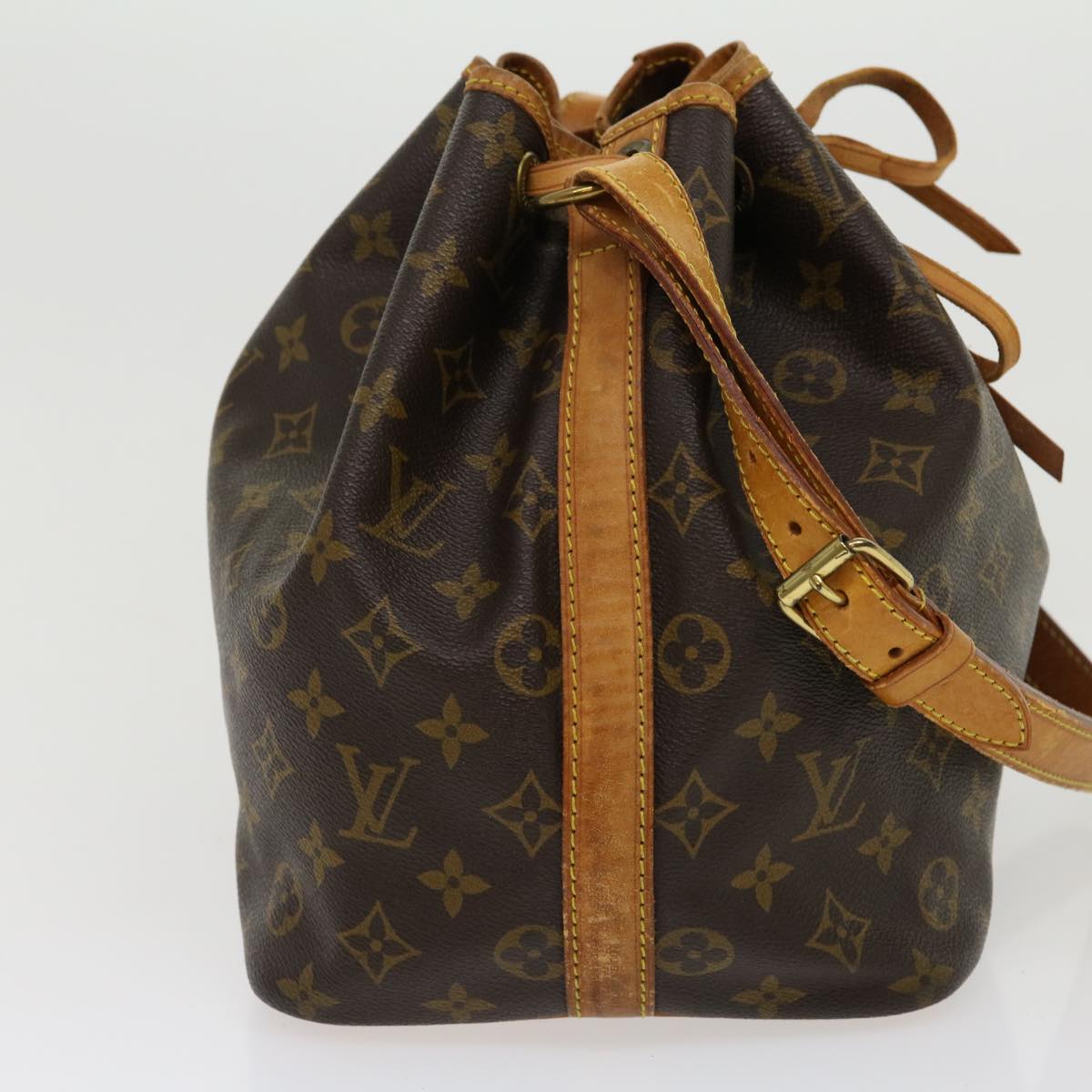 LOUIS VUITTON Monogram Petit Noe Shoulder Bag M42226 LV jk2490