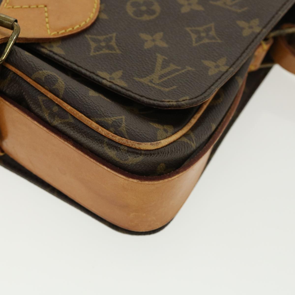 LOUIS VUITTON Monogram Cartouchiere MM Shoulder Bag M51253 LV jk2529