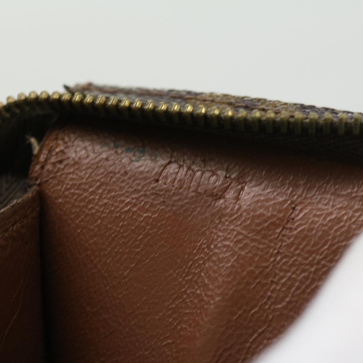 LOUIS VUITTON Monogram Poche Toilette 26 Pouch M47542 LV jk2618
