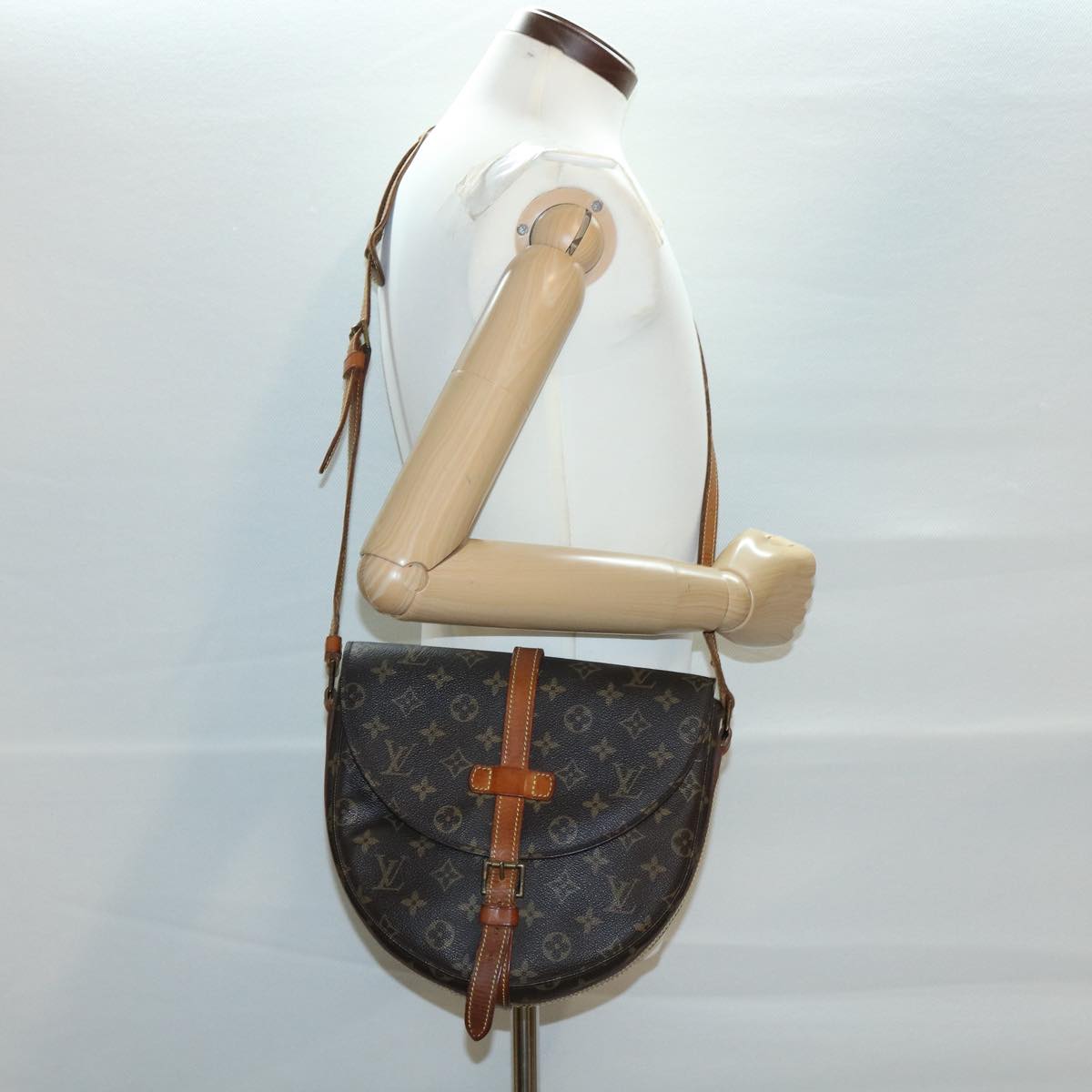 LOUIS VUITTON Monogram Chantilly GM Shoulder Bag M51232 LV jk2715