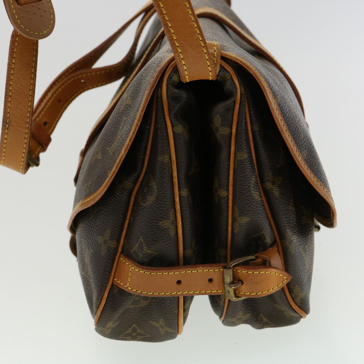 LOUIS VUITTON Monogram Saumur 30 Shoulder Bag M42256 LV jk2741