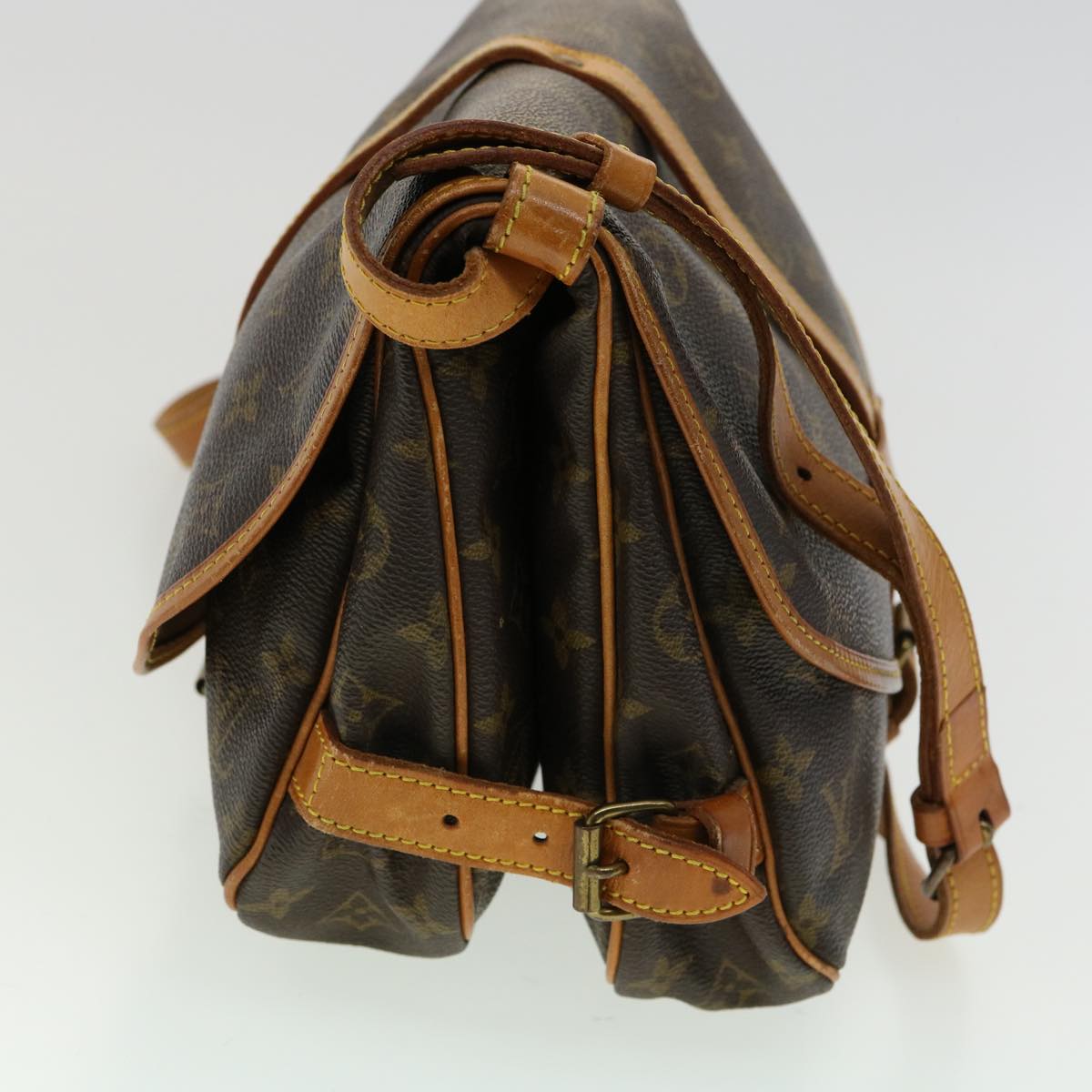 LOUIS VUITTON Monogram Saumur 30 Shoulder Bag M42256 LV jk2741