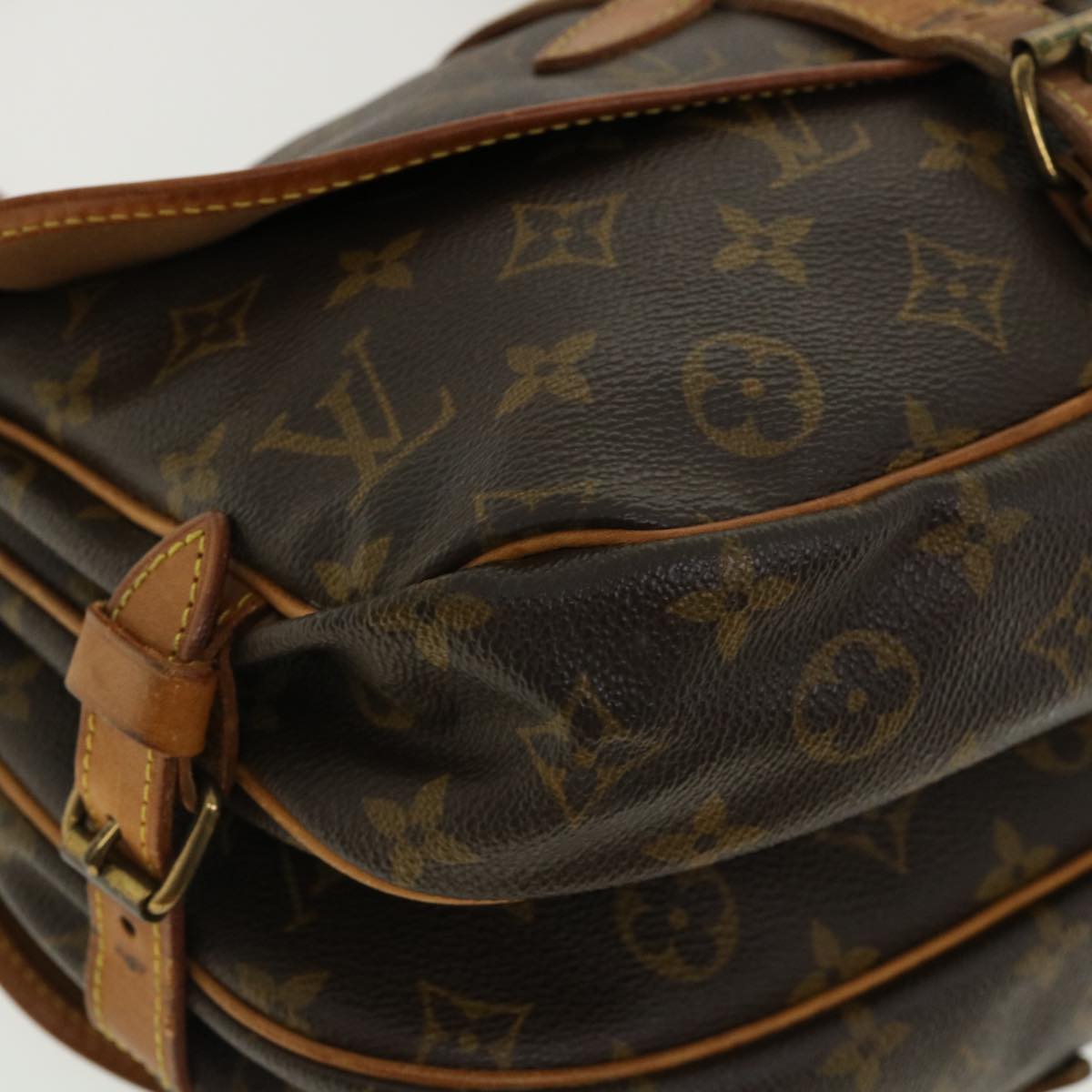 LOUIS VUITTON Monogram Saumur 30 Shoulder Bag M42256 LV jk2743
