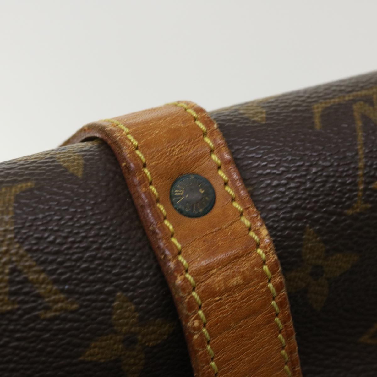 LOUIS VUITTON Monogram Saumur 30 Shoulder Bag M42256 LV jk2743