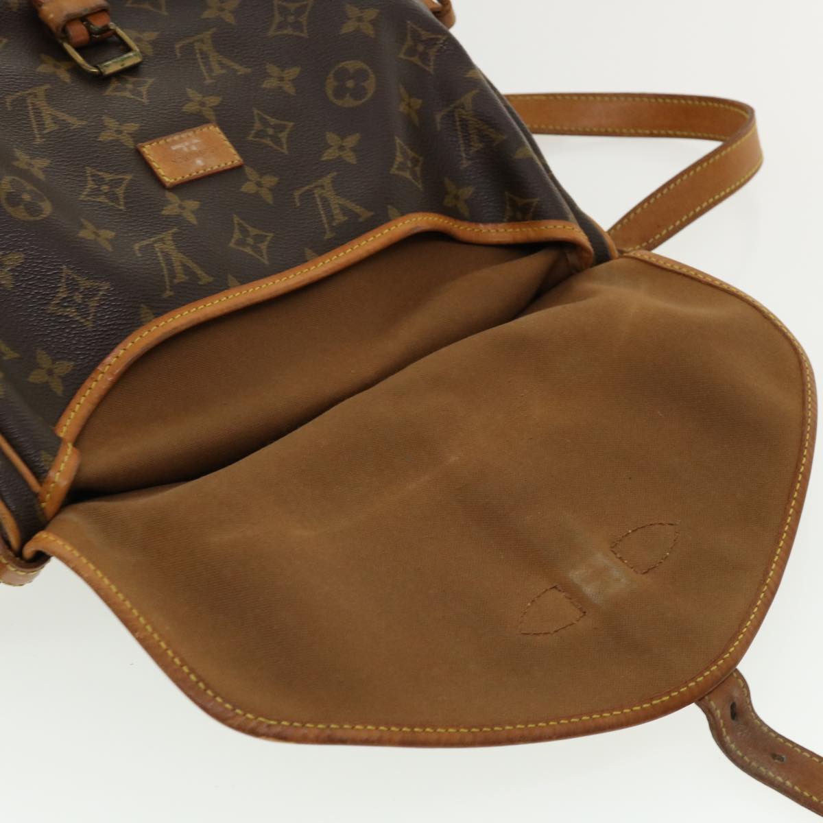 LOUIS VUITTON Monogram Saumur 30 Shoulder Bag M42256 LV jk2743