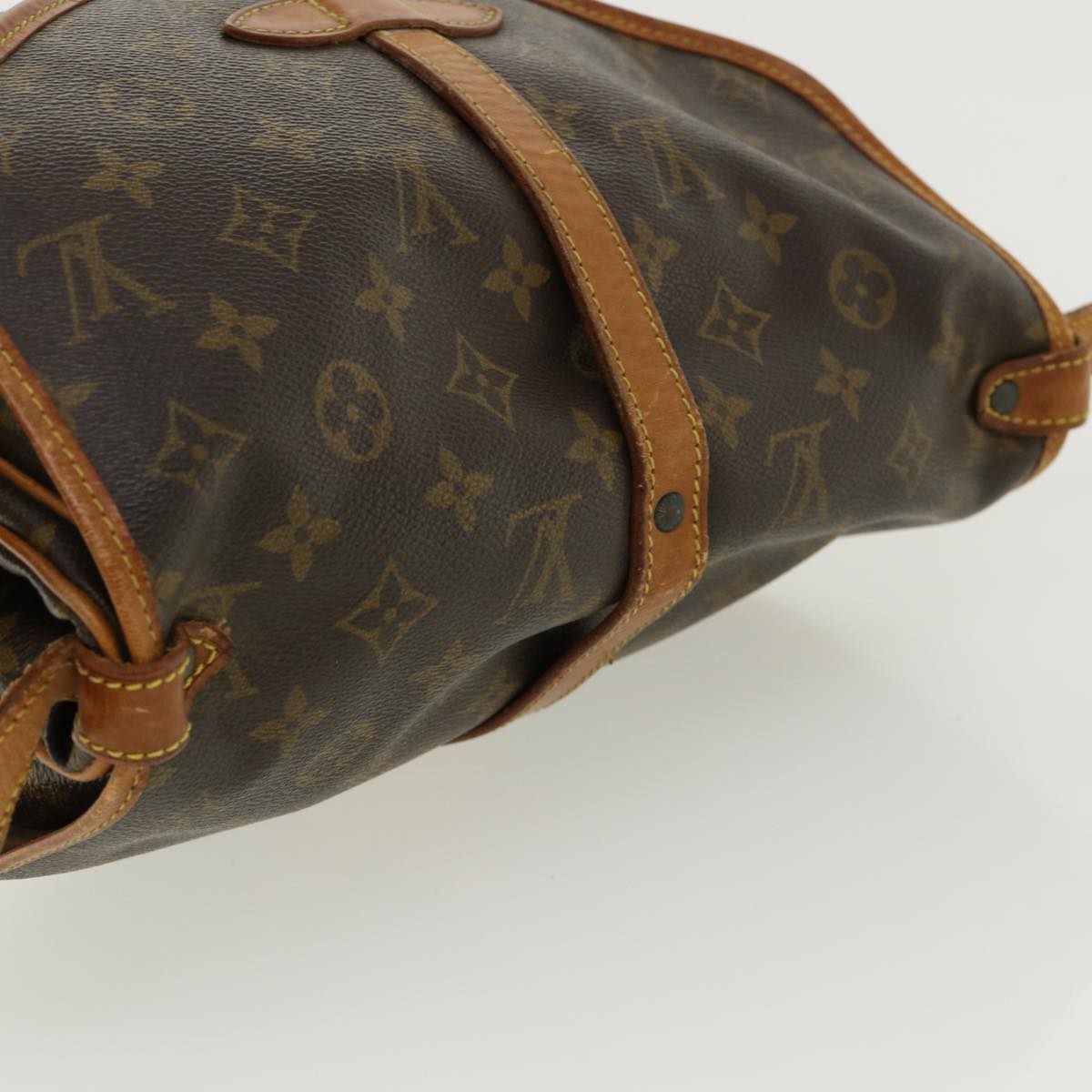 LOUIS VUITTON Monogram Saumur 30 Shoulder Bag M42256 LV jk2743