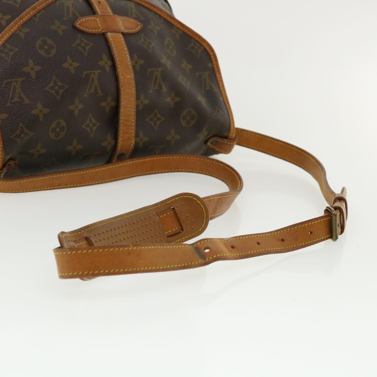 LOUIS VUITTON Monogram Saumur 30 Shoulder Bag M42256 LV jk2743