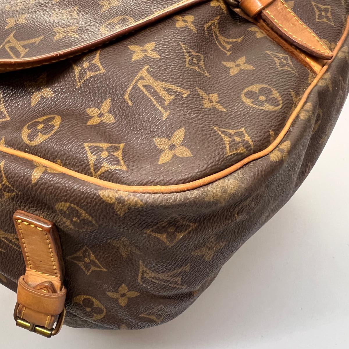 LOUIS VUITTON Monogram Saumur 35 Shoulder Bag M42254 LV jk2817