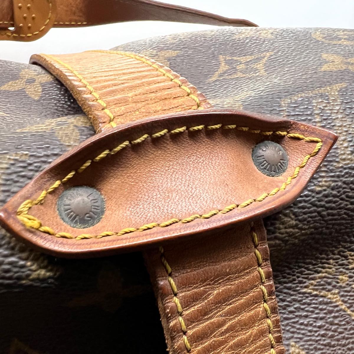 LOUIS VUITTON Monogram Saumur 35 Shoulder Bag M42254 LV jk2817