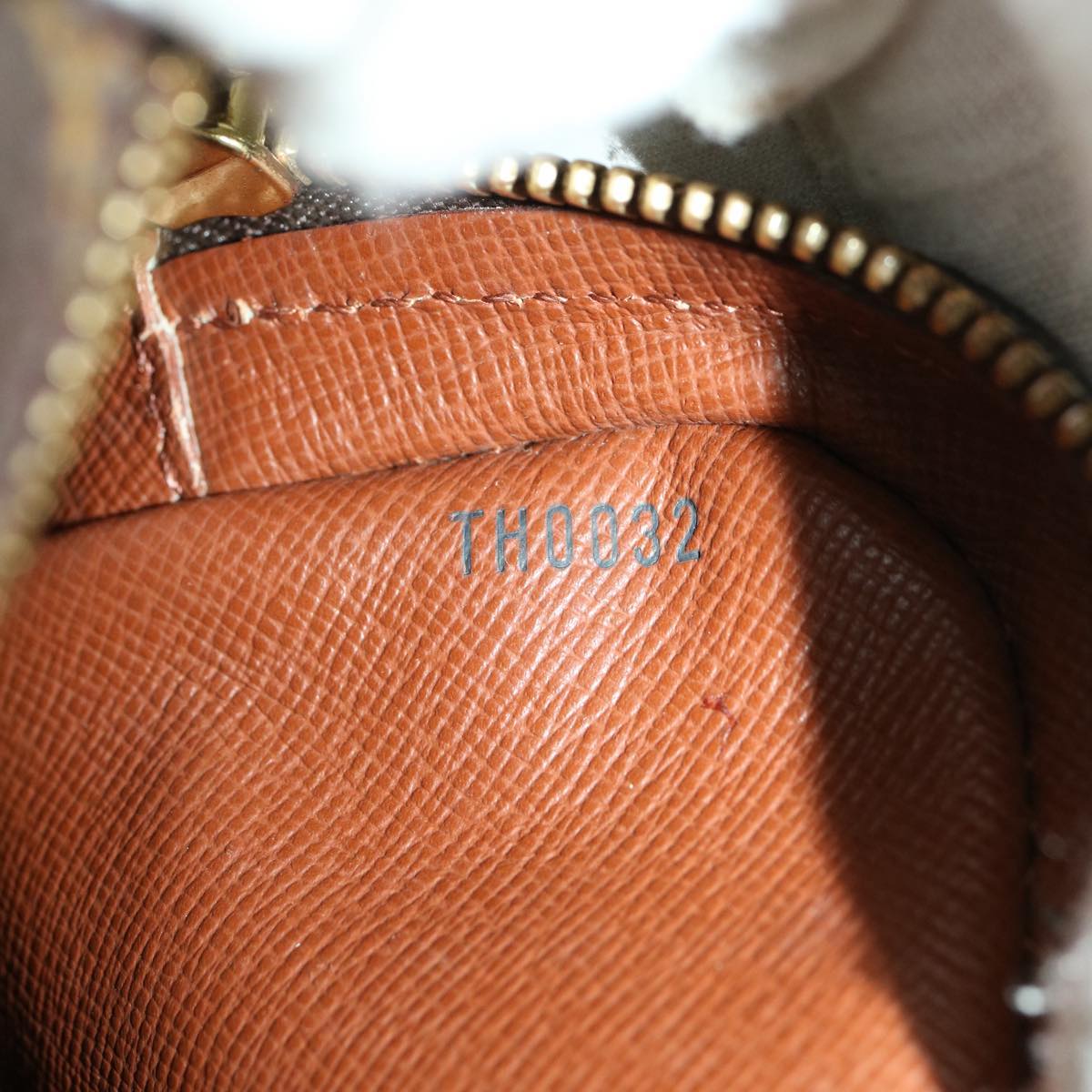 LOUIS VUITTON Monogram Amazon Shoulder Bag M45236 LV jk2825